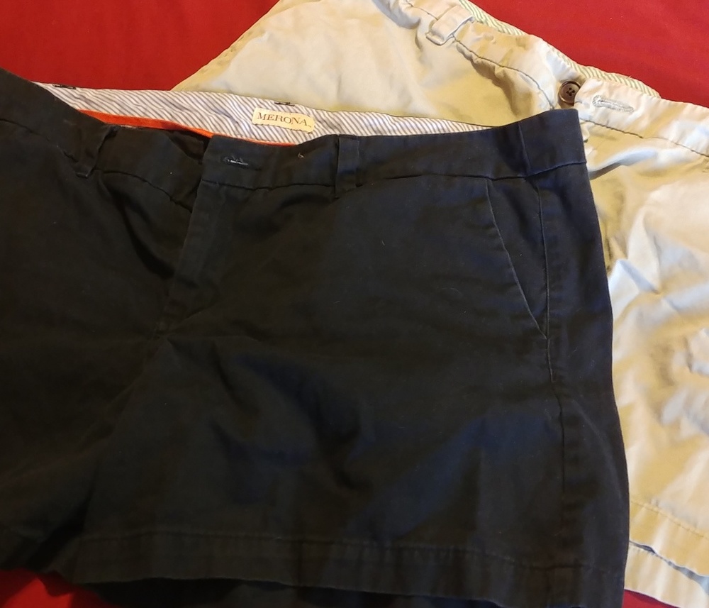 2 pairs shorts